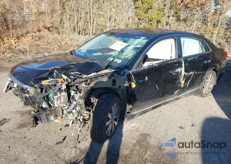 2011 Toyota Avalon Limited z USA, uszkodzony, nr VIN 4T1BK3DB1BU434970